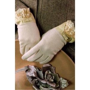 Accessories - Cashmere Gloves Accessories - Cashmere Gloves